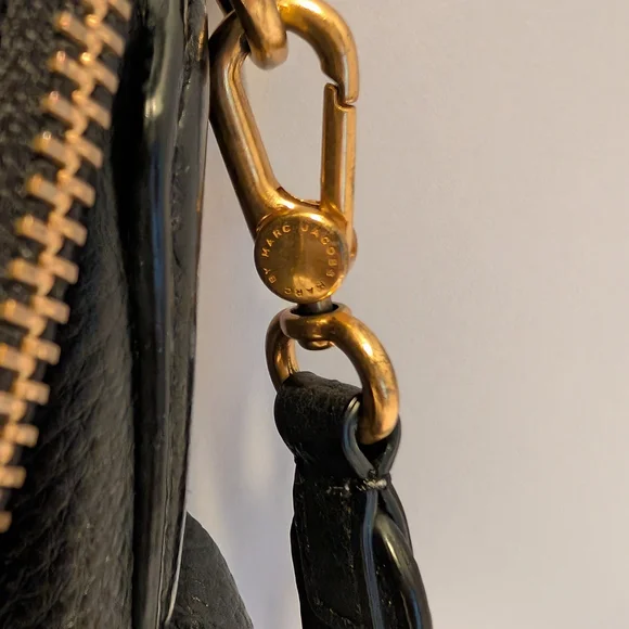 Marc Jacobs Black Crossbody Natasha Bag with Gold Accents - Picture 2 of 10